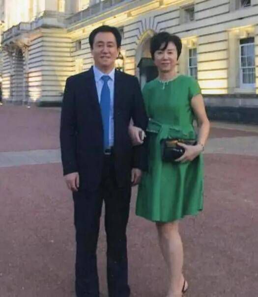 被触手调教灌满肚子舒服文
